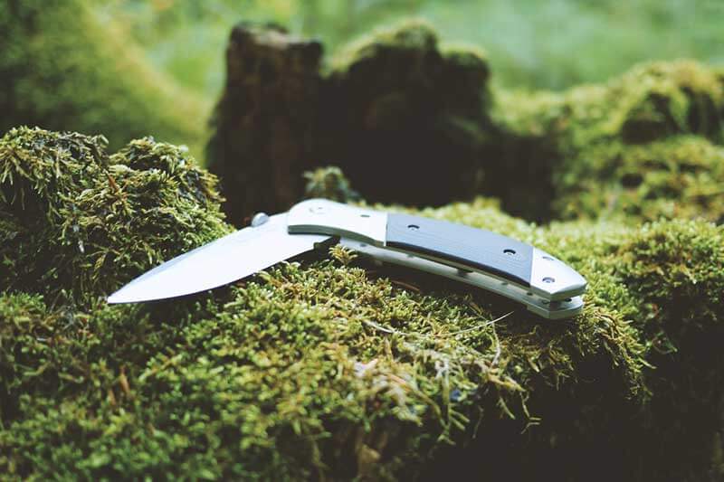 bushcraft knife